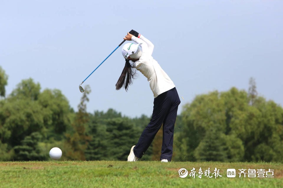 小选手们沉, 每一次击球, img