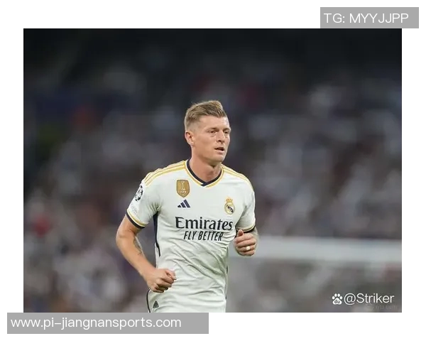 现役十大足球球星排名揭秘 谁将成为全球足坛的领军人物